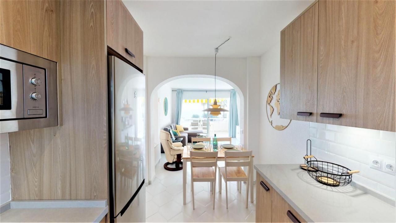 Top Floor Apartment - Amazing Sea View Sitio de Calahonda المظهر الخارجي الصورة