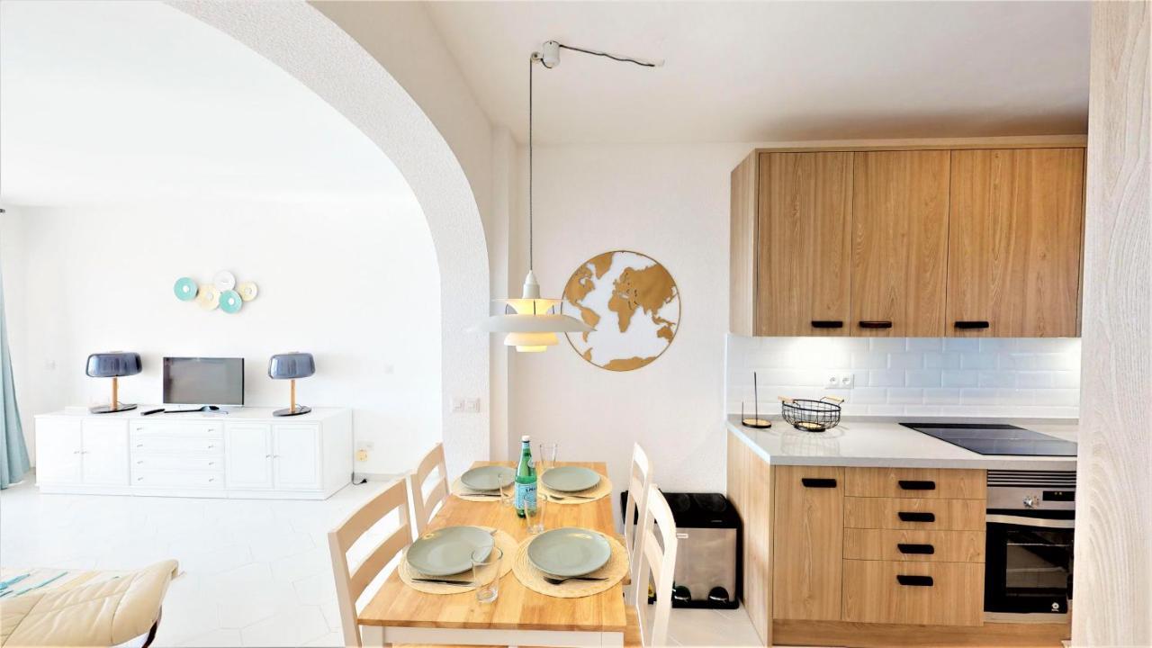 Top Floor Apartment - Amazing Sea View Sitio de Calahonda المظهر الخارجي الصورة