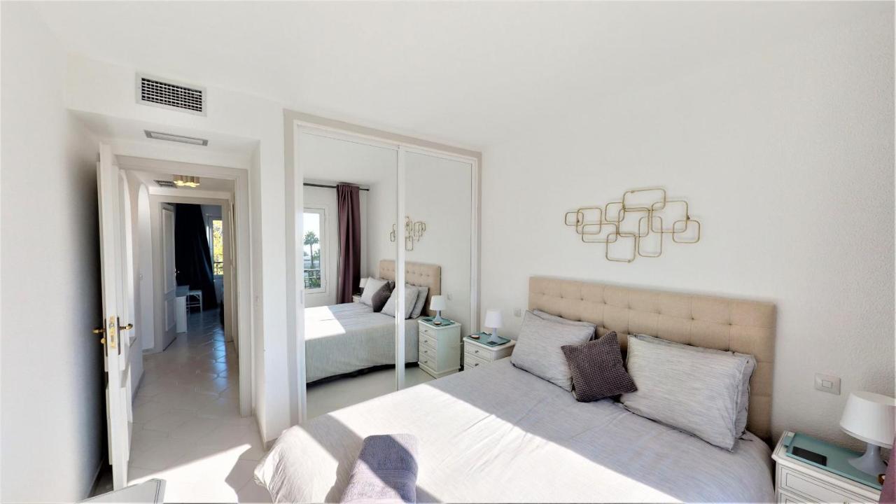 Top Floor Apartment - Amazing Sea View Sitio de Calahonda المظهر الخارجي الصورة