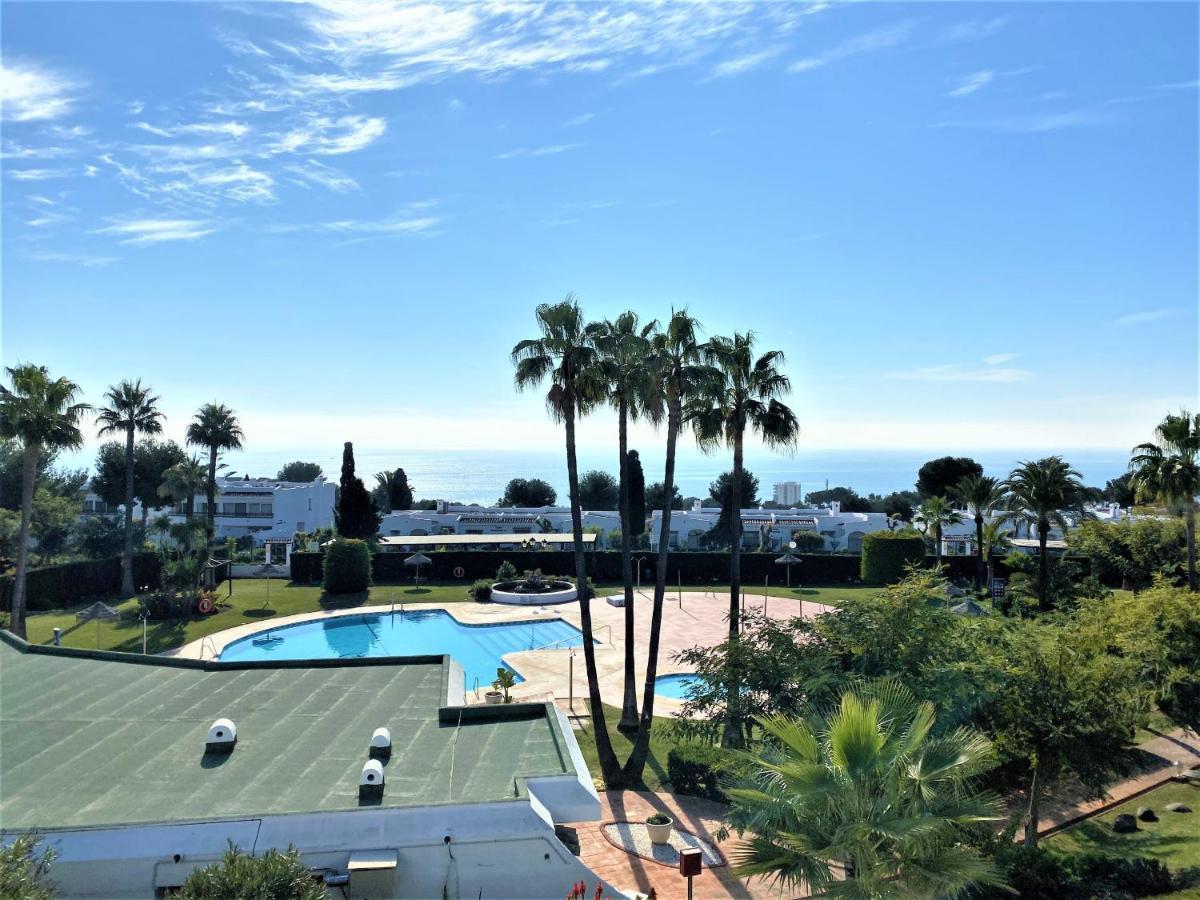 Top Floor Apartment - Amazing Sea View Sitio de Calahonda المظهر الخارجي الصورة