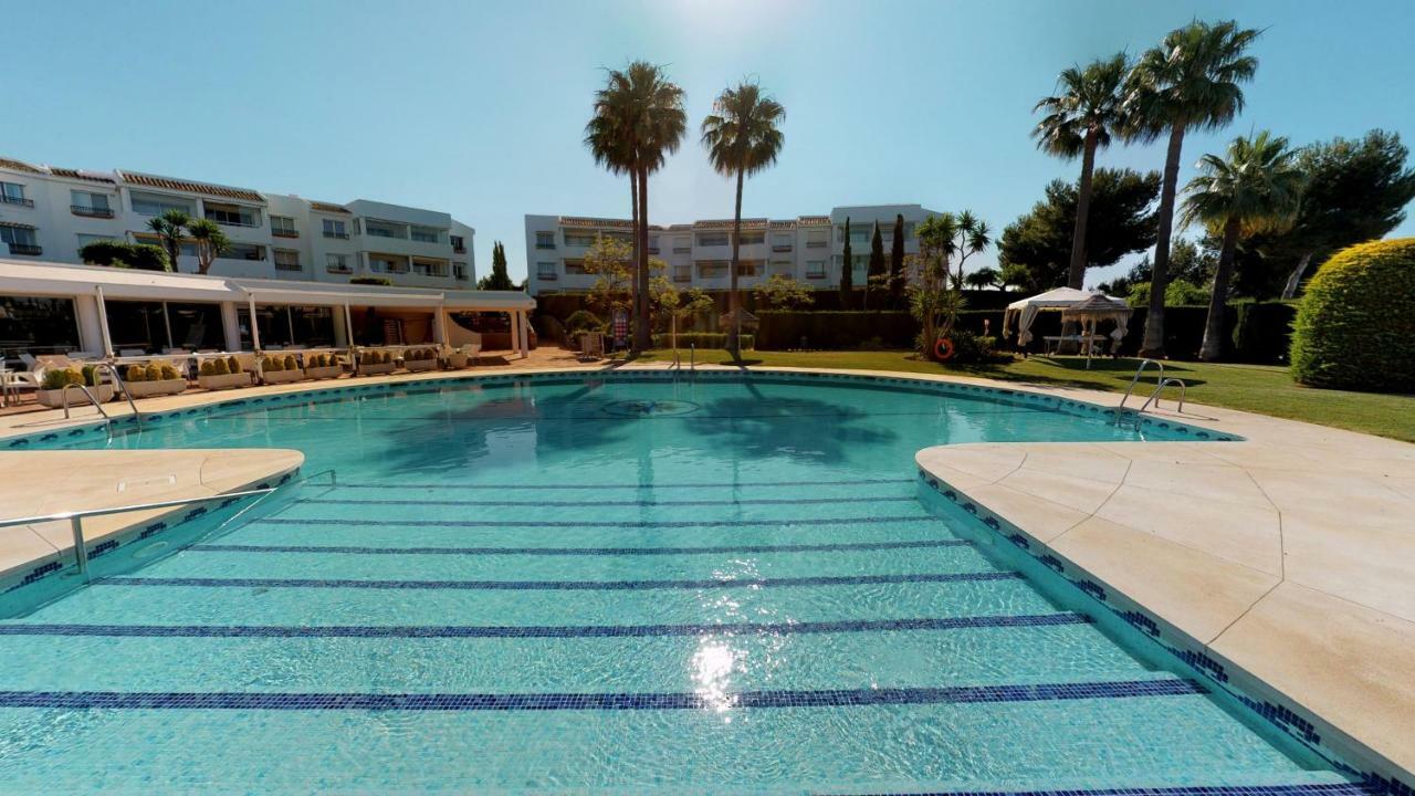 Top Floor Apartment - Amazing Sea View Sitio de Calahonda المظهر الخارجي الصورة