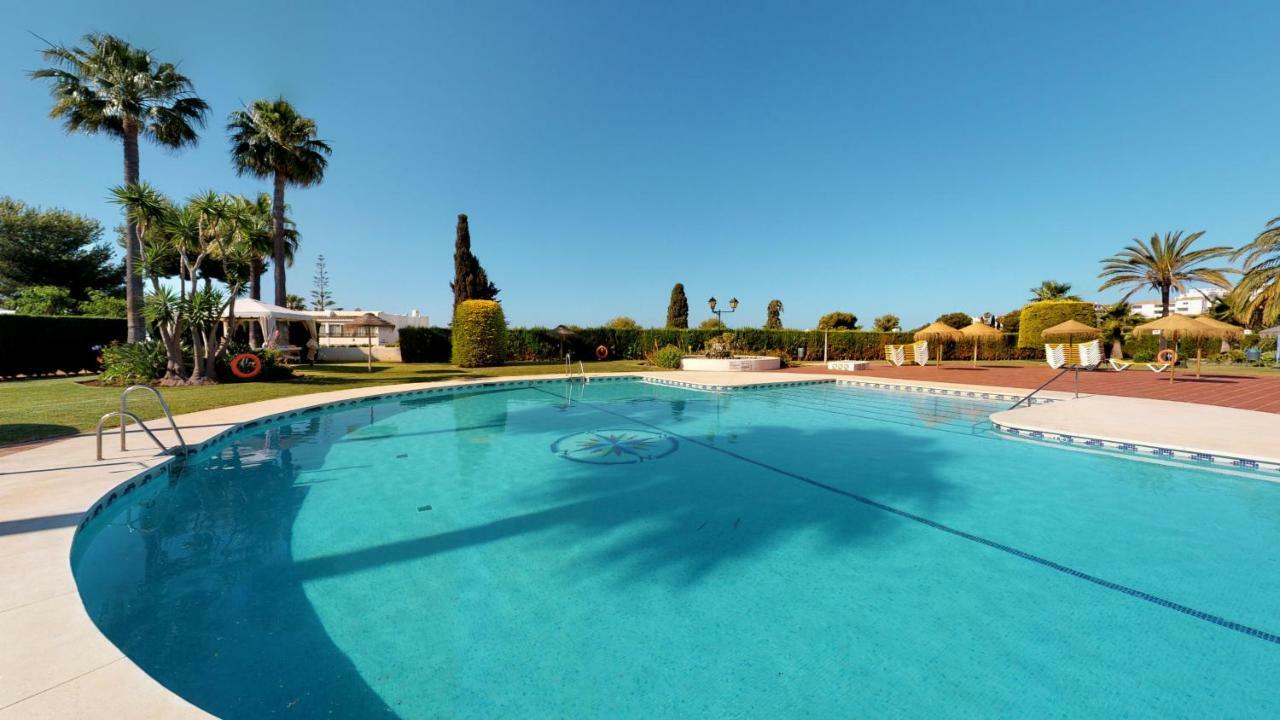 Top Floor Apartment - Amazing Sea View Sitio de Calahonda المظهر الخارجي الصورة
